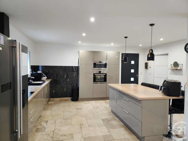 maison à vendre - 6 pièces - 236.0 m2 - LAMOTTE BEUVRON - 41 - CENTRE - Century 21 Sologne Immobilier