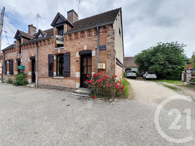 Afficher la photo en grand maison à louer - 4 pièces - 66.0 m2 - YVOY LE MARRON - 41 - CENTRE - Century 21 Sologne Immobilier