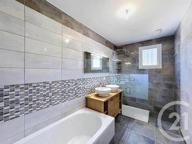 maison à louer - 6 pièces - 96.55 m2 - LAMOTTE BEUVRON - 41 - CENTRE - Century 21 Sologne Immobilier