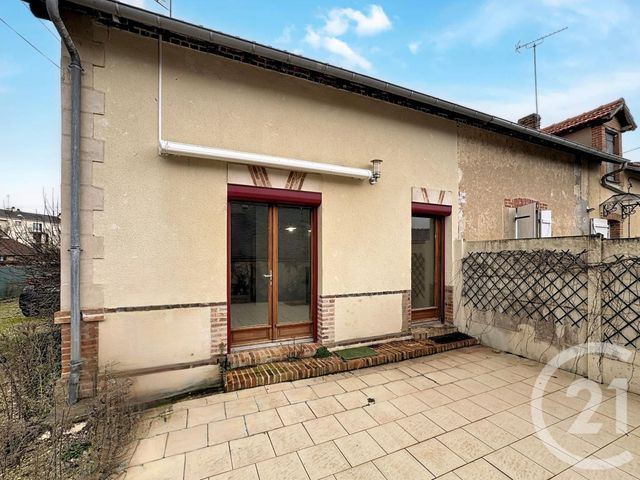 maison à vendre - 4 pièces - 61.0 m2 - LAMOTTE BEUVRON - 41 - CENTRE - Century 21 Sologne Immobilier