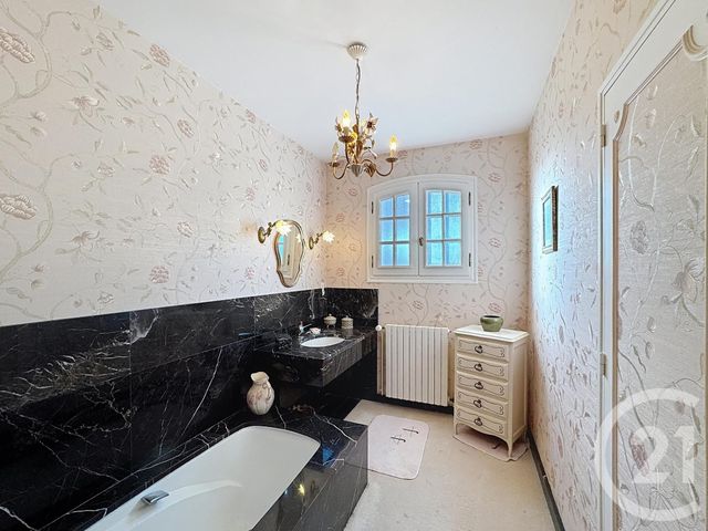 maison à vendre - 6 pièces - 196.0 m2 - LAMOTTE BEUVRON - 41 - CENTRE - Century 21 Sologne Immobilier