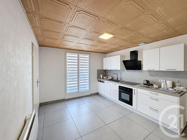 maison à louer - 6 pièces - 116.14 m2 - LAMOTTE BEUVRON - 41 - CENTRE - Century 21 Sologne Immobilier