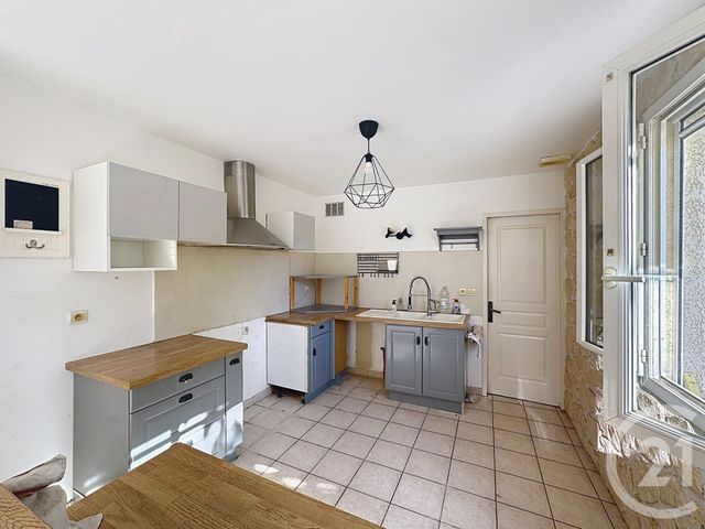 maison à vendre - 5 pièces - 99.0 m2 - ISDES - 45 - CENTRE - Century 21 Sologne Immobilier