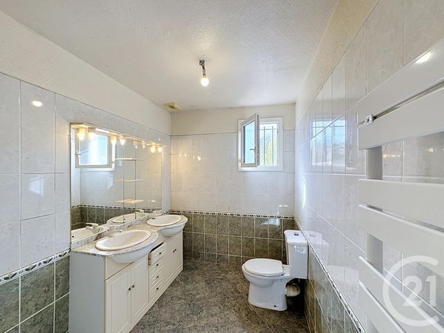 maison à vendre - 5 pièces - 99.0 m2 - ISDES - 45 - CENTRE - Century 21 Sologne Immobilier